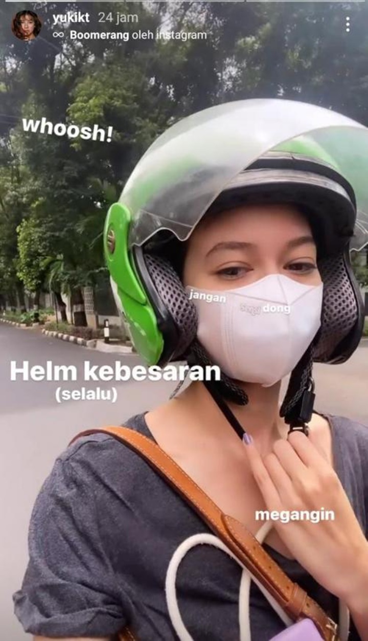 Anti Jaim-jaim Club, Yuki Kato Tak Canggung Naik Ojol dan Malah Pamer Hal Kocak Ini