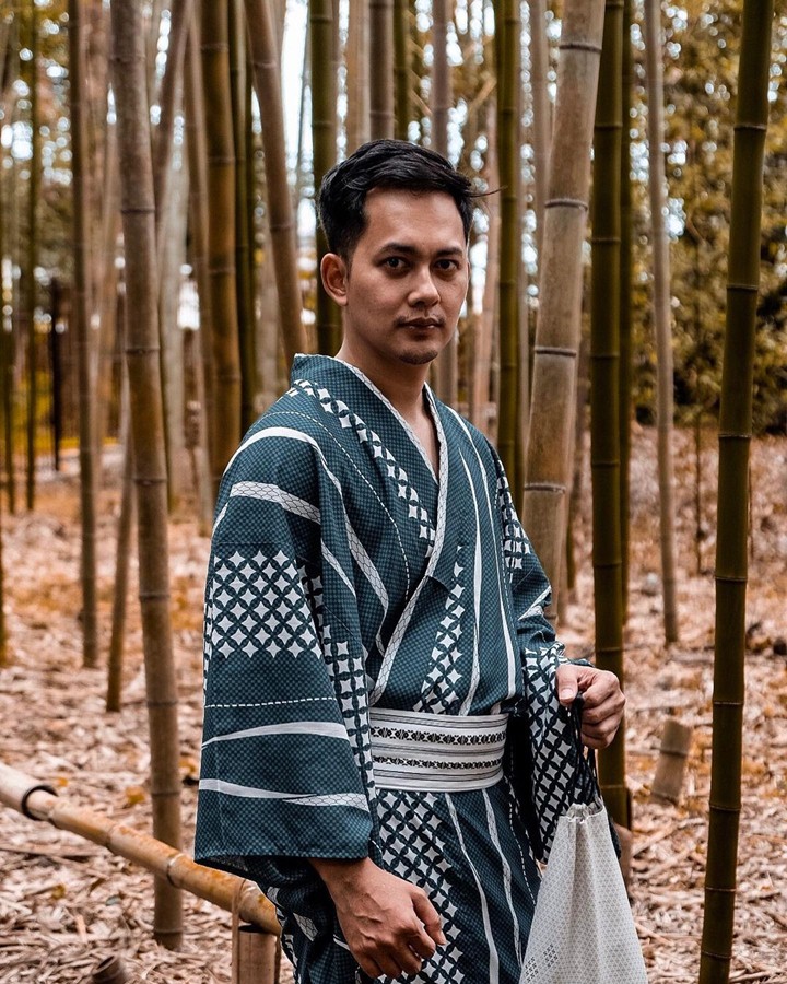 Semakin <i>Charming</i> Dengan Kimono