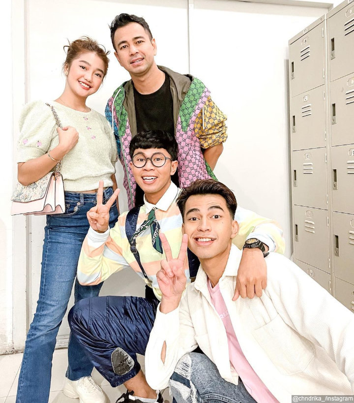 Bernaung di manajemen Raffi Ahmad