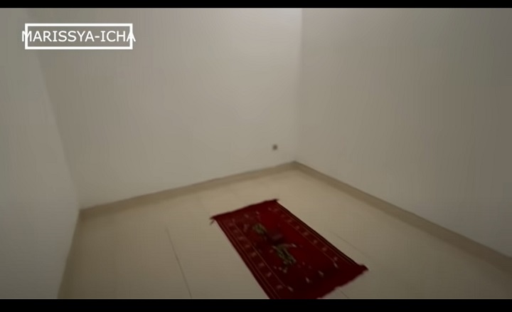 Kamar masih kosong