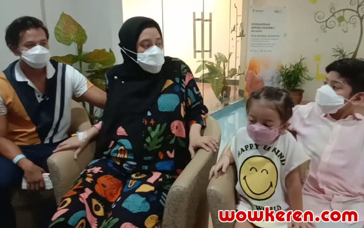 Detik-detik Fairuz A. Rafiq Melahirkan Anak Ketiga