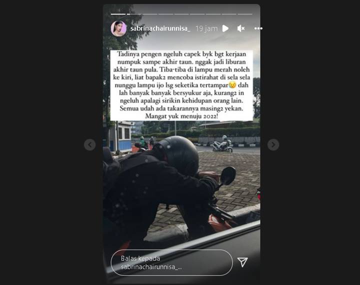 Gagal Liburan Akhir Tahun, Sabrina Chairunnisa Batal Ngeluh Usai \'Tertampar\' Pemandangan Ini