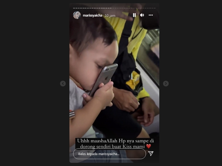 Gala Panggil Mami Hingga Cium HP Saat Lihat Video Lawas Vanessa Angel Sukses Bikin Nyesek