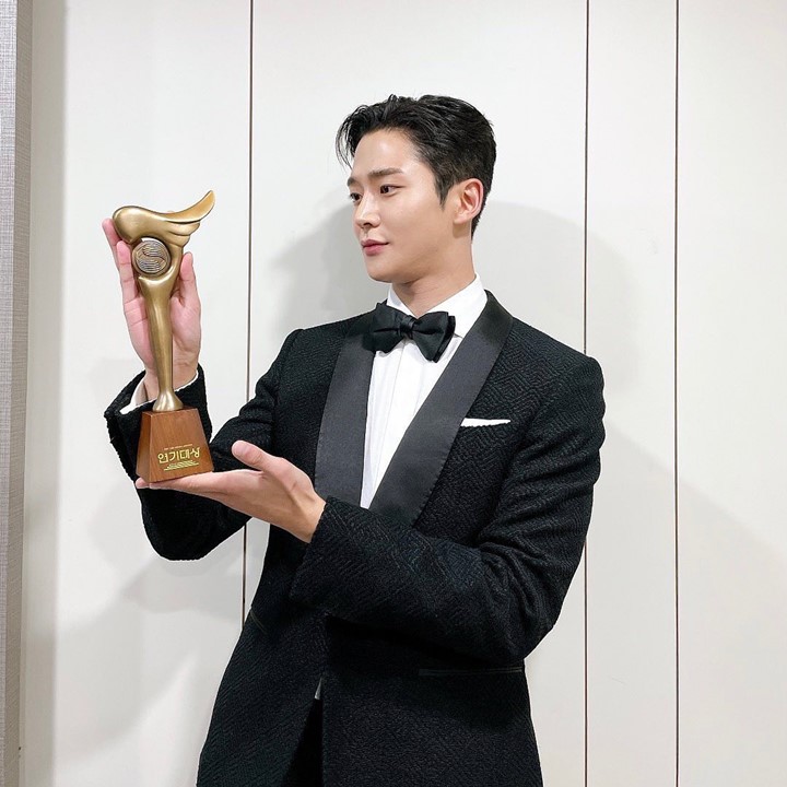 Rowoon SF9