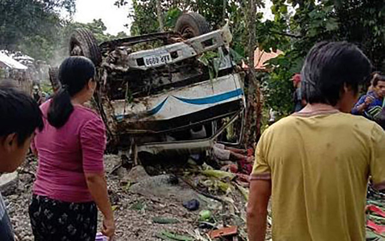 Truk Kecelakaan Hingga Terguling di Filipina, 12 Orang Tewas