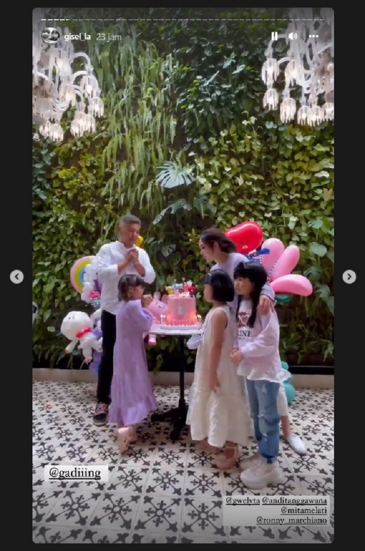 momen <i>make a wish</i> unyu