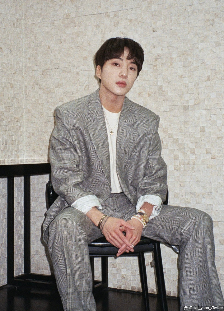 Dua Kali Raih Gelar <i>Rookie</i>