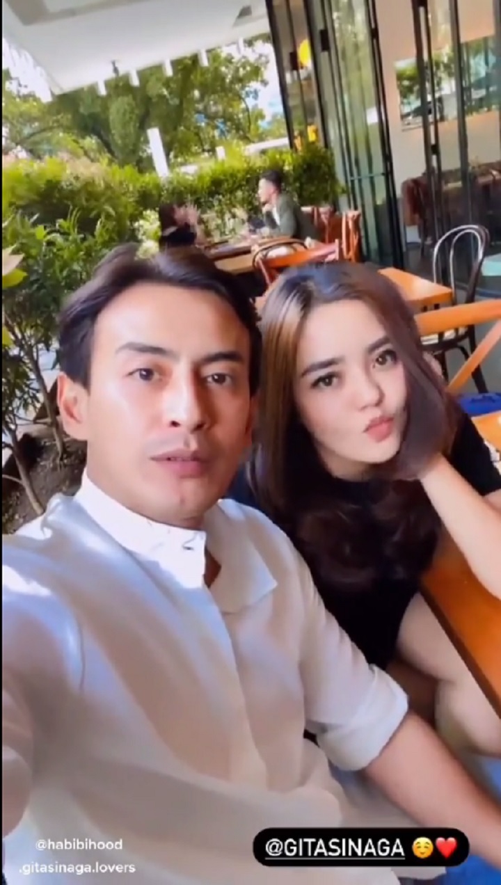saling mengenal keluarga