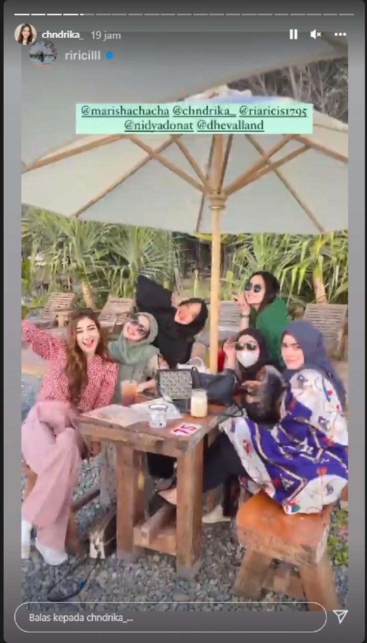 bersama rekan