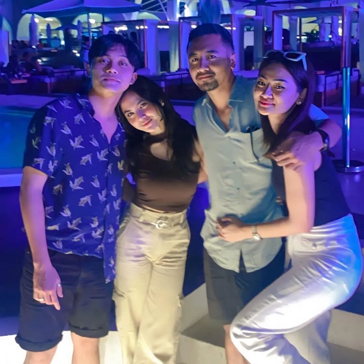 bak <i>double date</i>