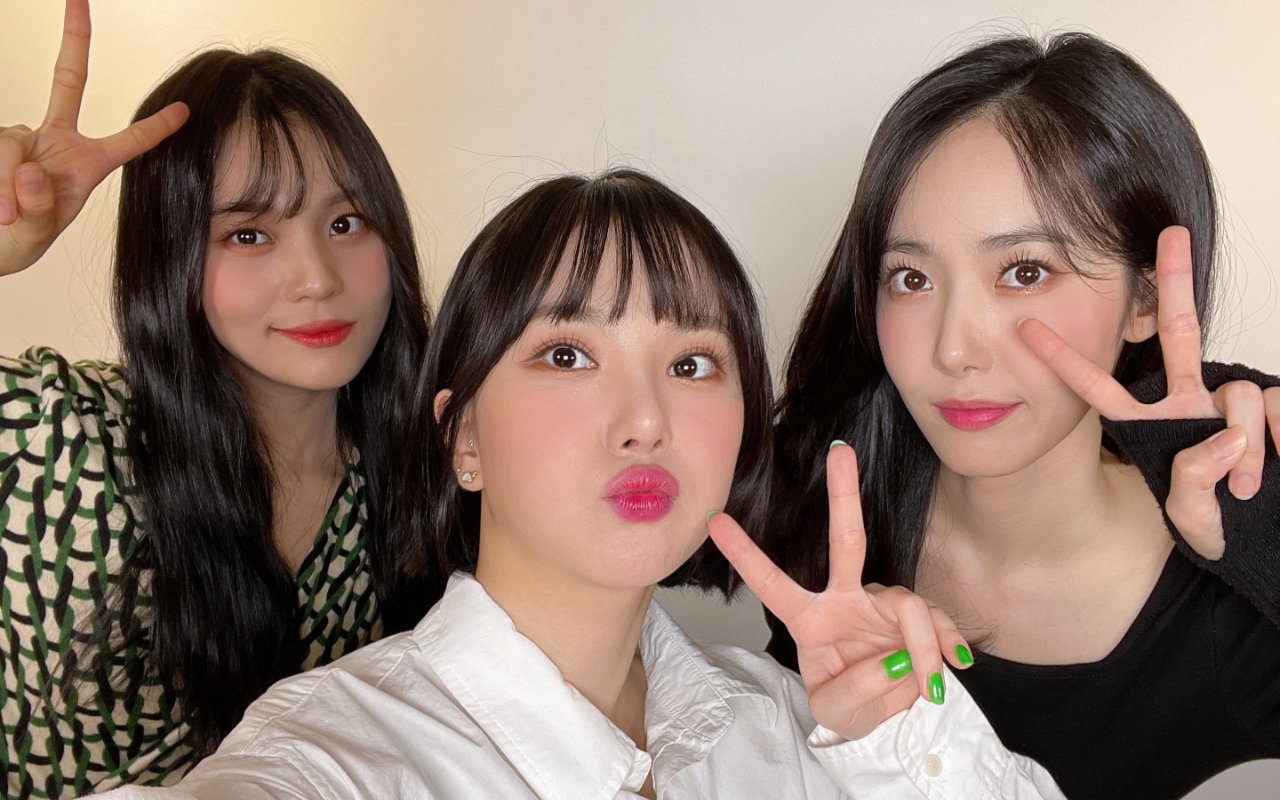 Umji, Eunha, dan SinB Tertular, Semua Member VIVIZ Positif COVID-19 Jelang Debut