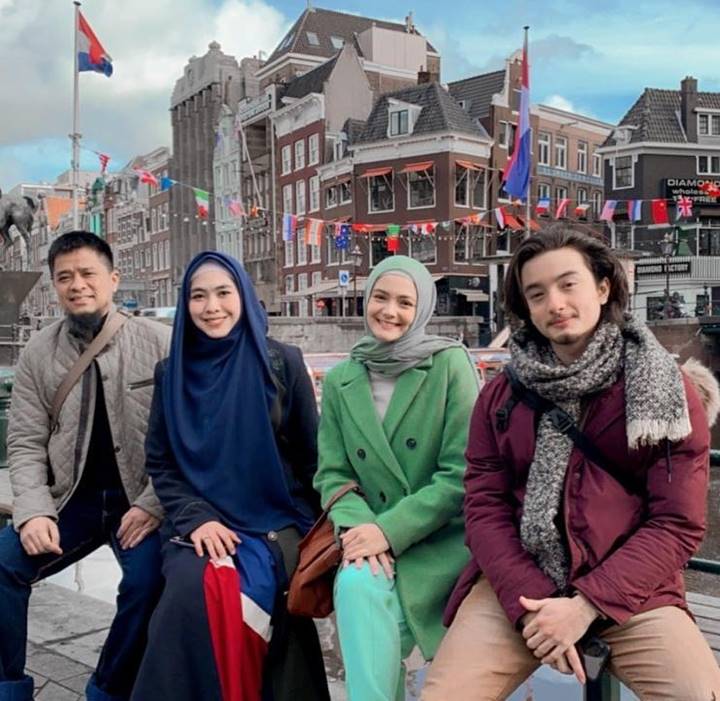 temani istri syuting
