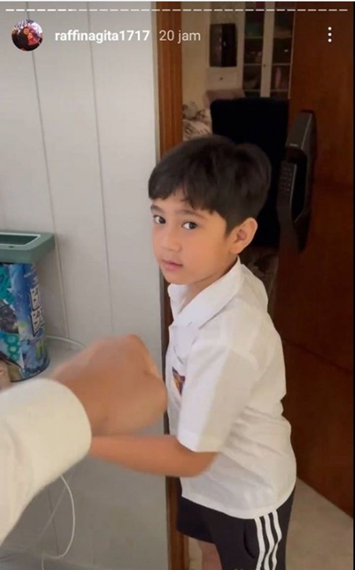 Raffi Ahmad Khawatir Lihat Pipi Rafathar Memar, Gara-Gara Berantem?
