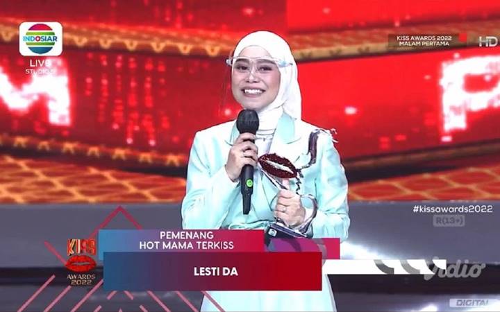 Kiss Awards 2022: Lesty Kejora Borong Piala, Ini Daftar Lengkap Pemenang di Hari Pertama