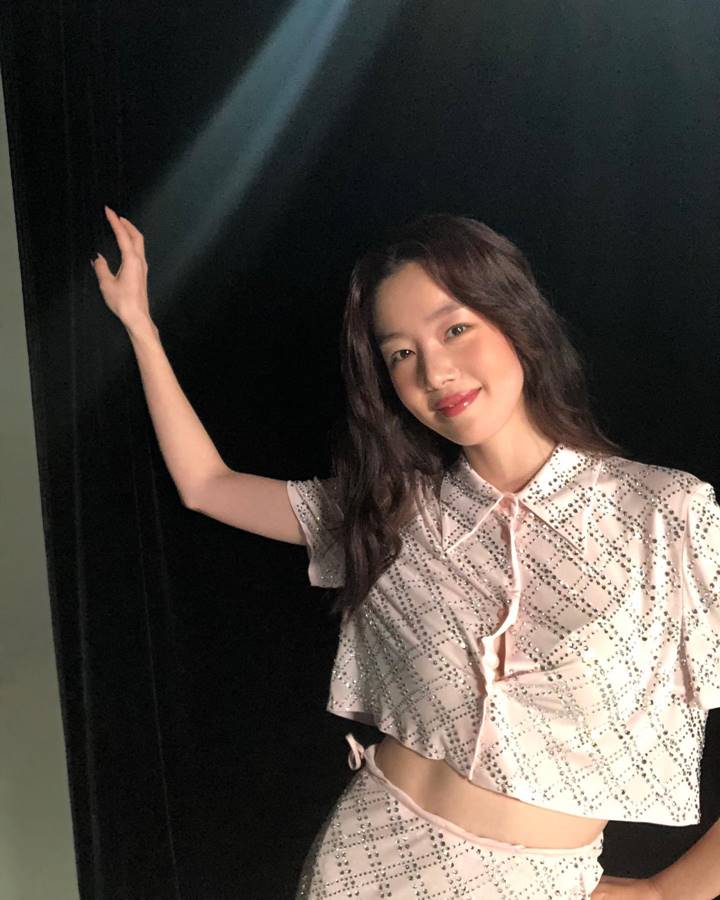 satu dari 9 artis multitasking