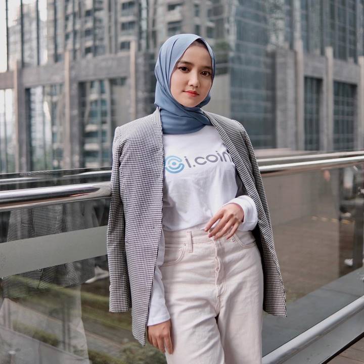 Pebisnis muda