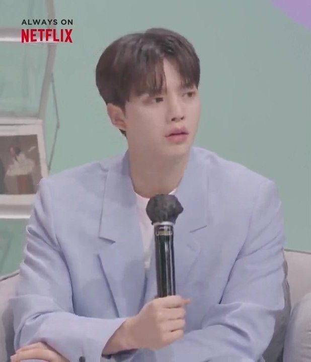 Ekspresi Song Kang kala mengetahui bahwa Park Jae Eon \