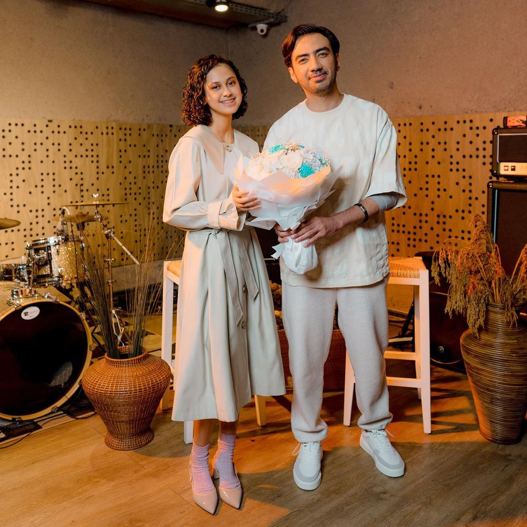 Gandeng Reza Zakarya Untuk Duet Perdana