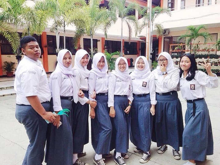 Momen putih abu-abu