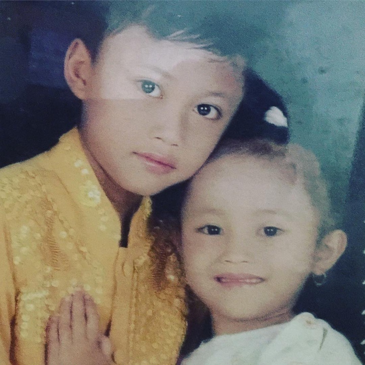 Dekat Dengan Putri Delina