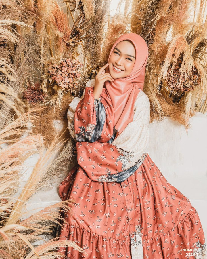  Lebarkan Sayap di Bidang Tarik Suara