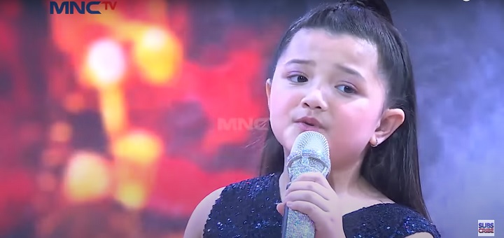 nyanyi lagu bahasa jawa