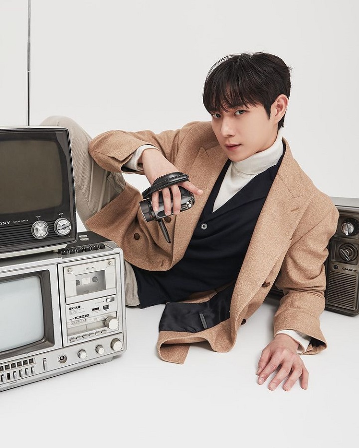 'Monster rookie'