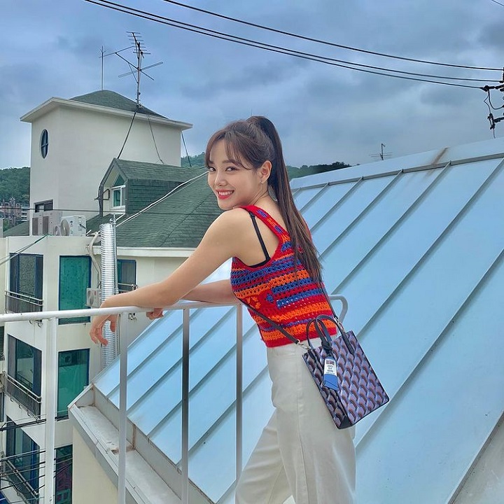 cantik dan stylish