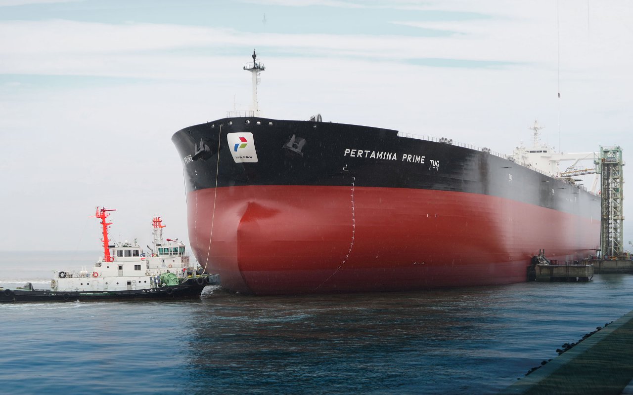 Aktivis Greenpeace Cegat Kapal Pertamina yang Bawa Minyak dari Rusia, Ini Alasannya!