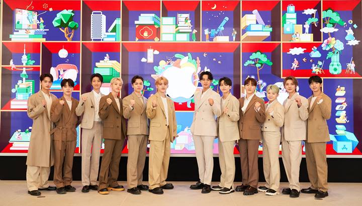SEVENTEEN kolaborasi dengan Apple