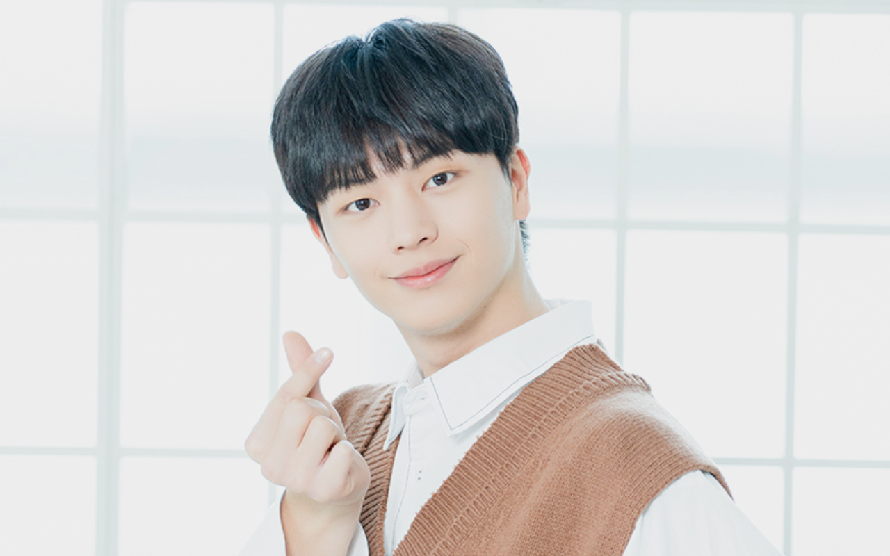 8 Potret 'Best Daddy Cat Ever' Sungjae BTOB, Terciduk Syuting 'Gold Spoon' Kenakan Seragam