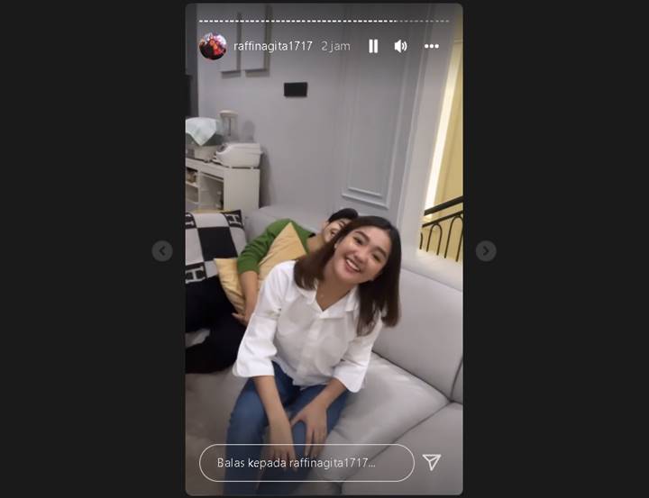 Chandrika Chika Nongol di Rumah Raffi-Nagita Saat Tengah Jadi Sorotan, Malah Dicurigai Begini