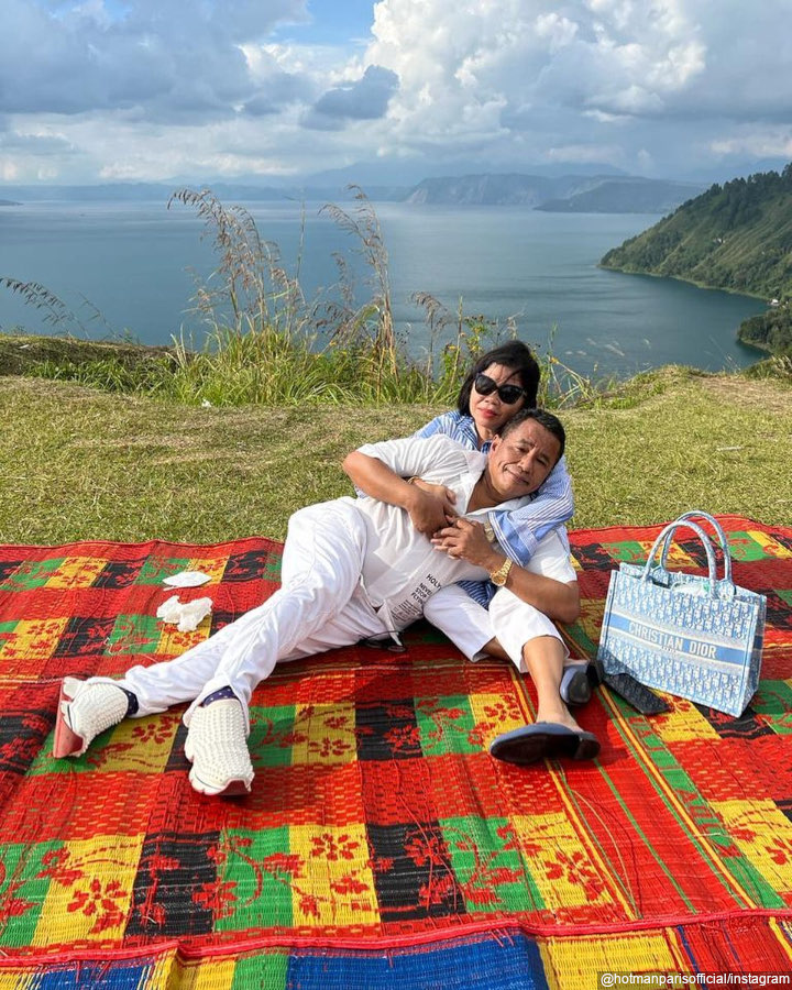 Momen Piknik Romantis