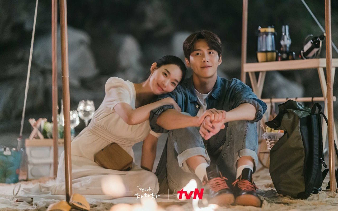 Drama Korea Makin Mendunia, Alur 'Hometown Cha-Cha-Cha' dan Dua Serial tvN Ini Terima Ulasan Positif