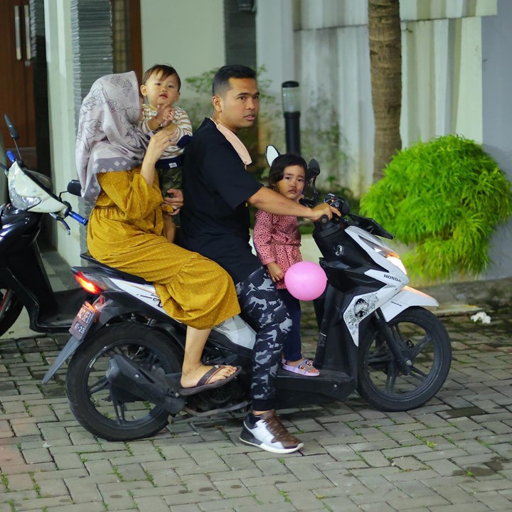 Tak Melulu Serba Mewah