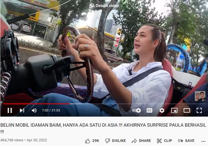 Bak Kendall Jenner, Paula Verhoeven Pamer Aksi Kendarai Mobil Langka Satu-satunya di Asia