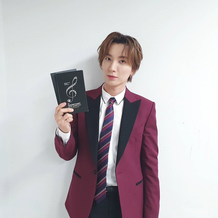 National MC Versi Idol