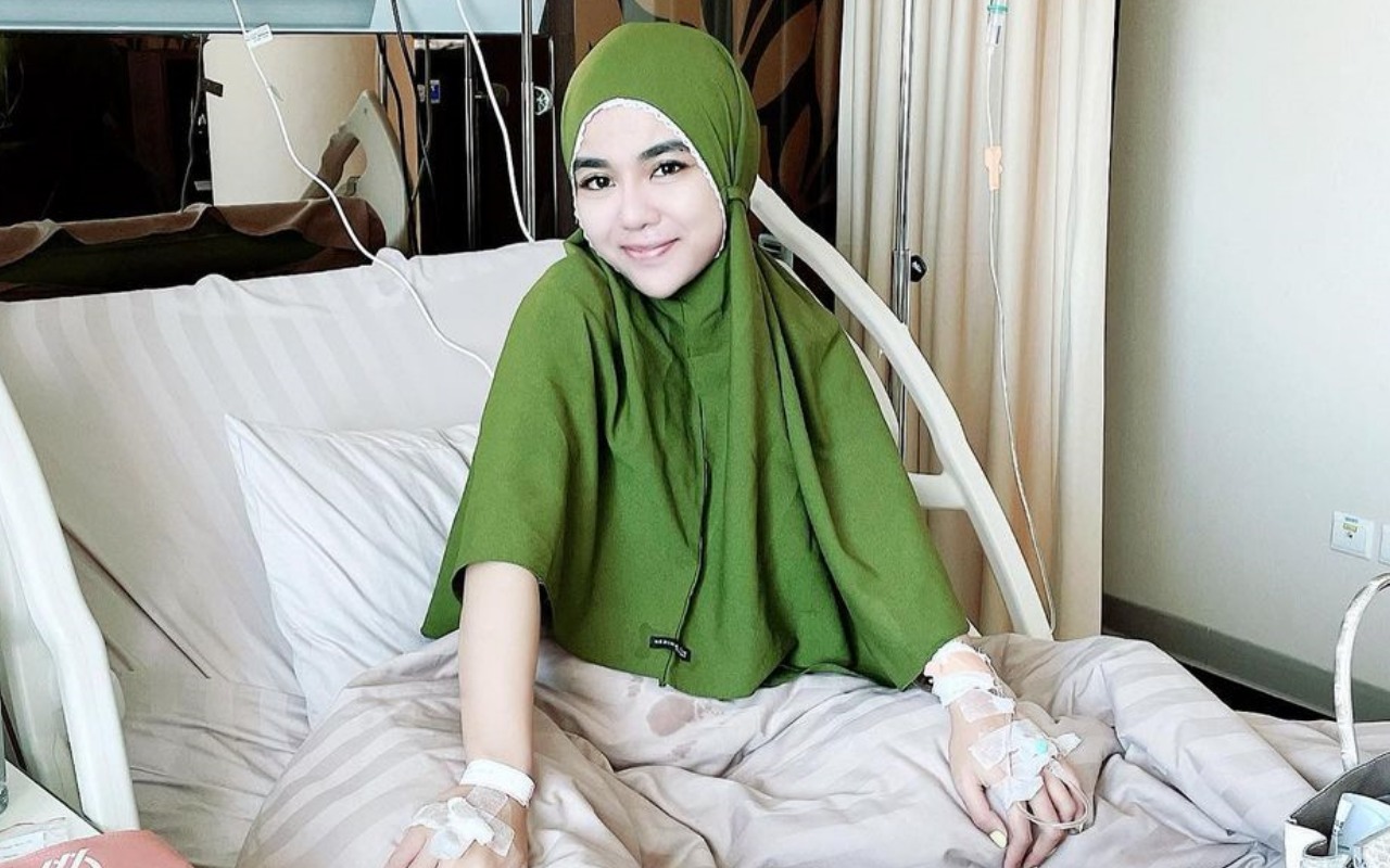 Rayakan Idul Fitri di Rumah Sakit, Medina Zein Ungkap Idap Penyakit Ini