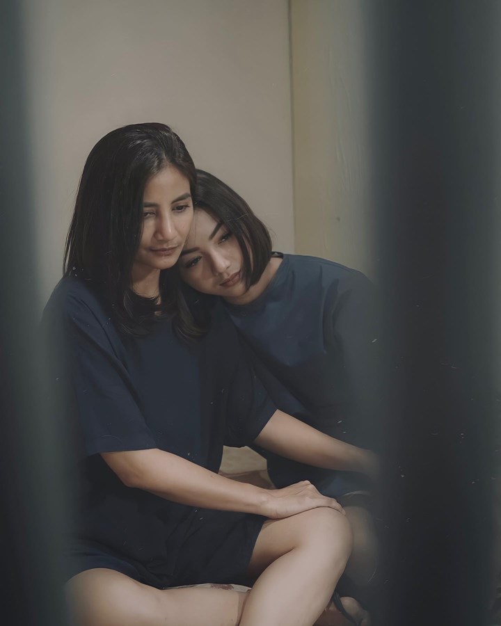 Elsa dan mama sarah