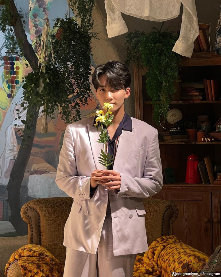 Pancarkan Aura<i>Boyfriend Material</i>