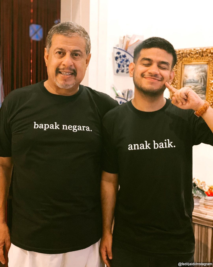 Tak Malu Pakai Baju Kembaran