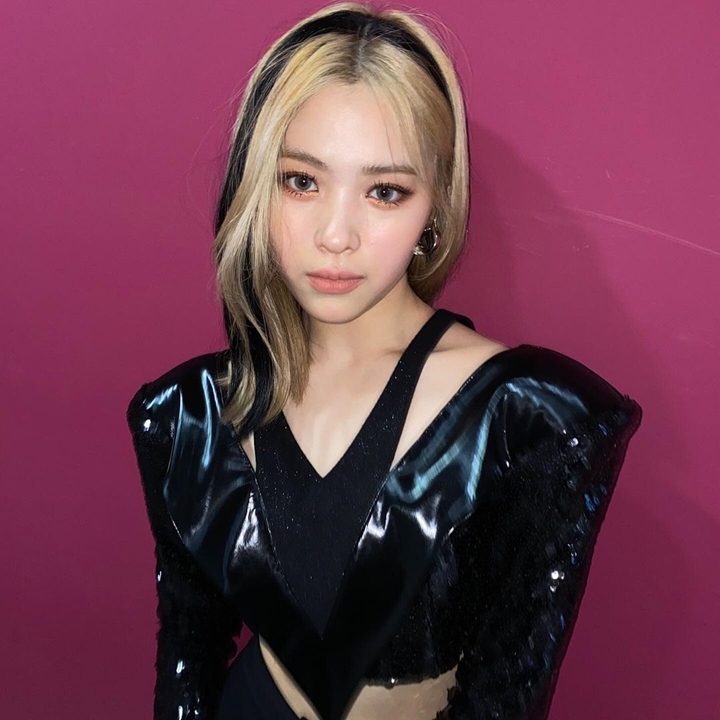 Blonde Ombre Hitam