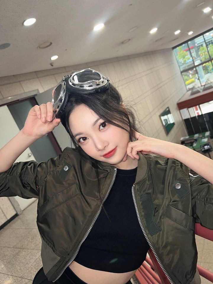 <i>Fangirl</i> Sukses