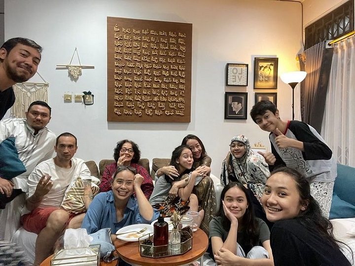 Bersama keluarga besar