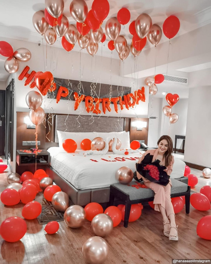 <i>Staycation</i> Saat Ultah