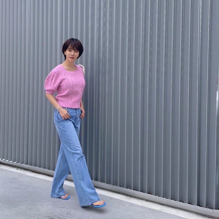 Rambut Bob Dengan Poni