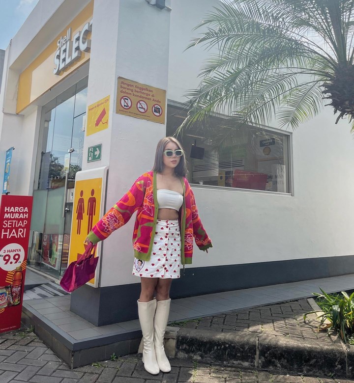 Chic Penuh Warna