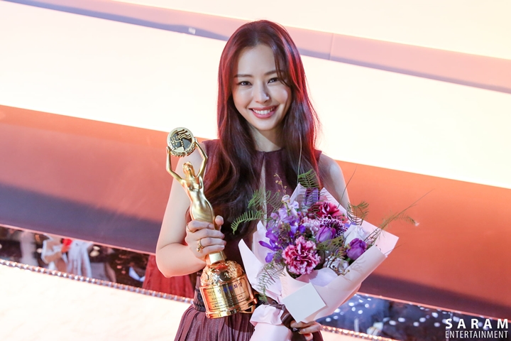 Selebriti Senior