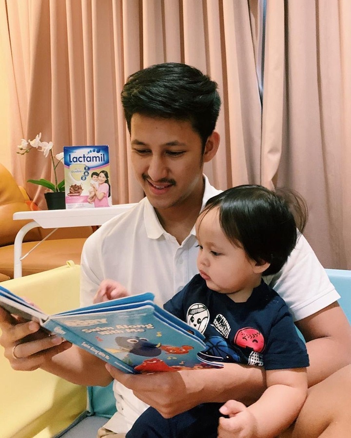 Mendongeng Versi Randi