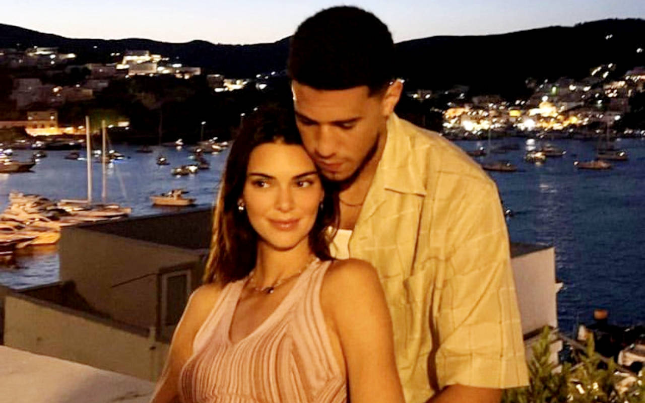 Kerabat Jawab Kabar Kendall Jenner dan Bintang NBA Devin Booker Balikan